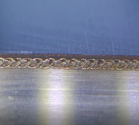 E500 500W CNC 섬유 레이저 용접 기계 빠르고 소음 없는 광고 표지 용접