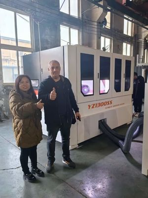 Ejon YZ1000S 샴퍼 러스트 제거와 함께 작업 부품을 표면 데버링 롤링 기계
