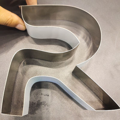 고 정밀 광고 회사 높이 20-130mm CNC 알루미늄 평면 접기 기계