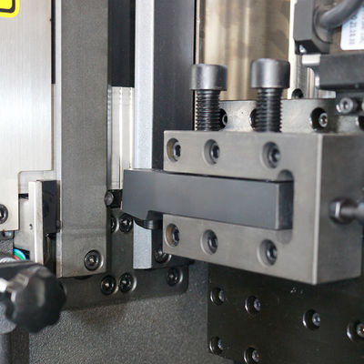알로이 재료 20cm CNC 너비 금속 스트립 3D 서자 가장자리 굴곡 기계 표지 제작
