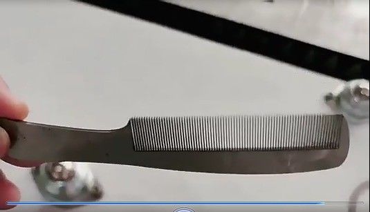 1500W CNC 금속 가닥 섬유 레이저 절단 기계 연속 파동 작동