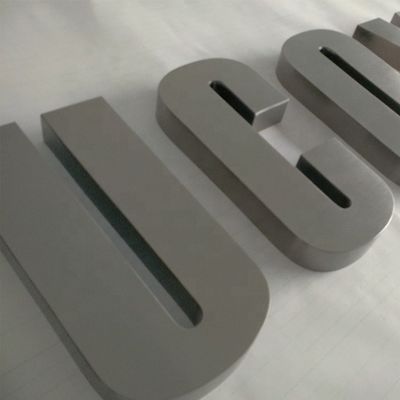 Ejon T13 CNC 채널 문자 굽기 기계와 함께 빛나는 숫자 로고 표시를 사용자 정의