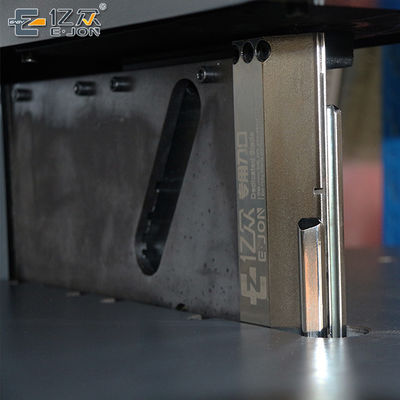 스테인리스 스틸 및 알루미늄 문자 굽기 기계 EJON T13H CNC 두 개의 커터